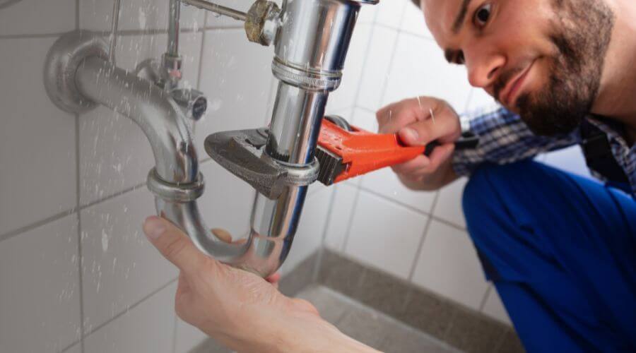 Professional same day plumber services in Niota, IL